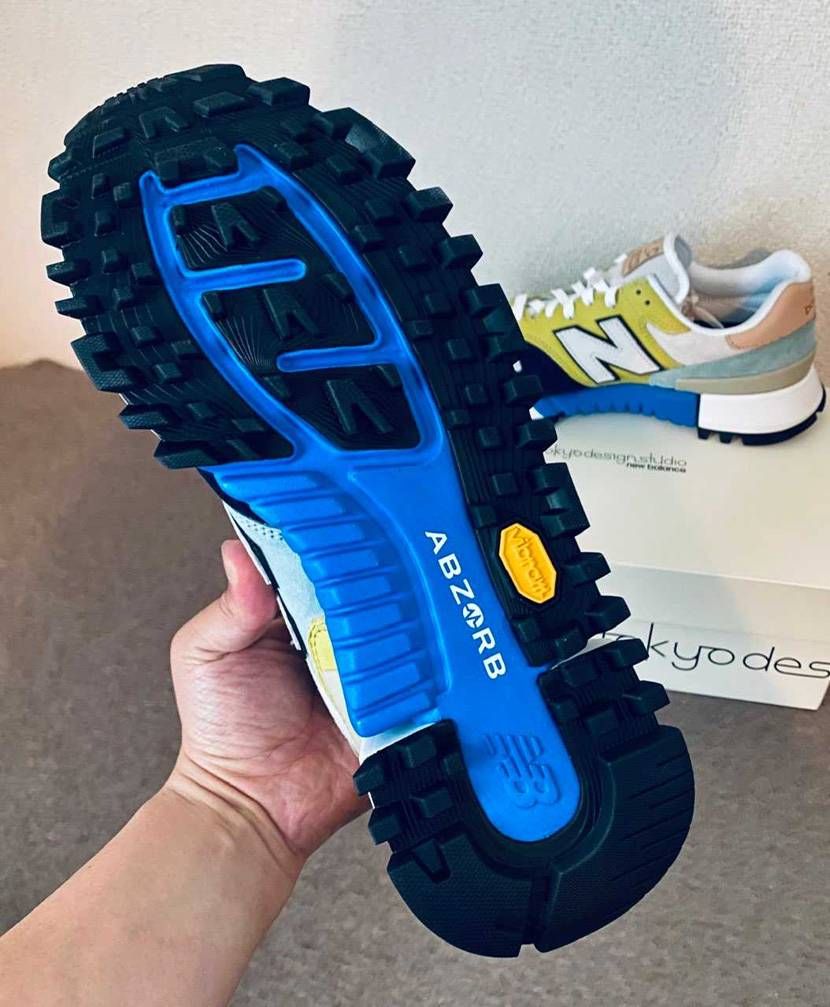 END.で当選した
New Balance「R_C1