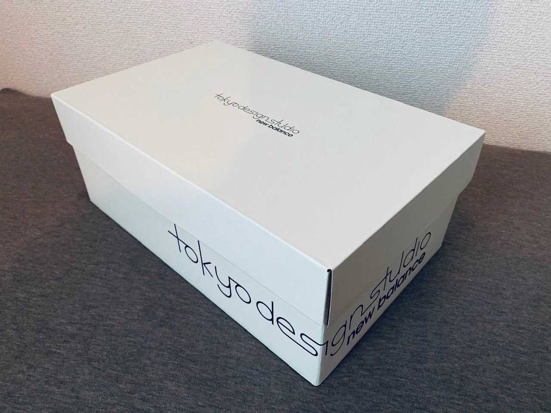 END.で当選した
New Balance「R_C1