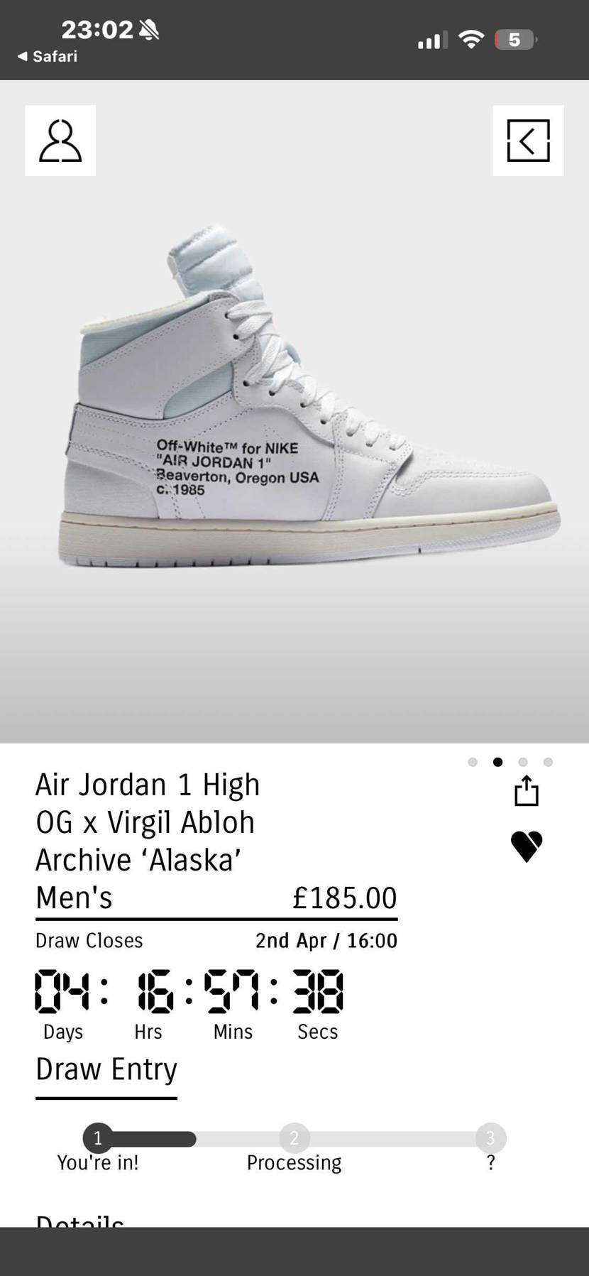 フッパトの抽選確認してたんだけどV.A.AのAlaskaじゃないの？
off-