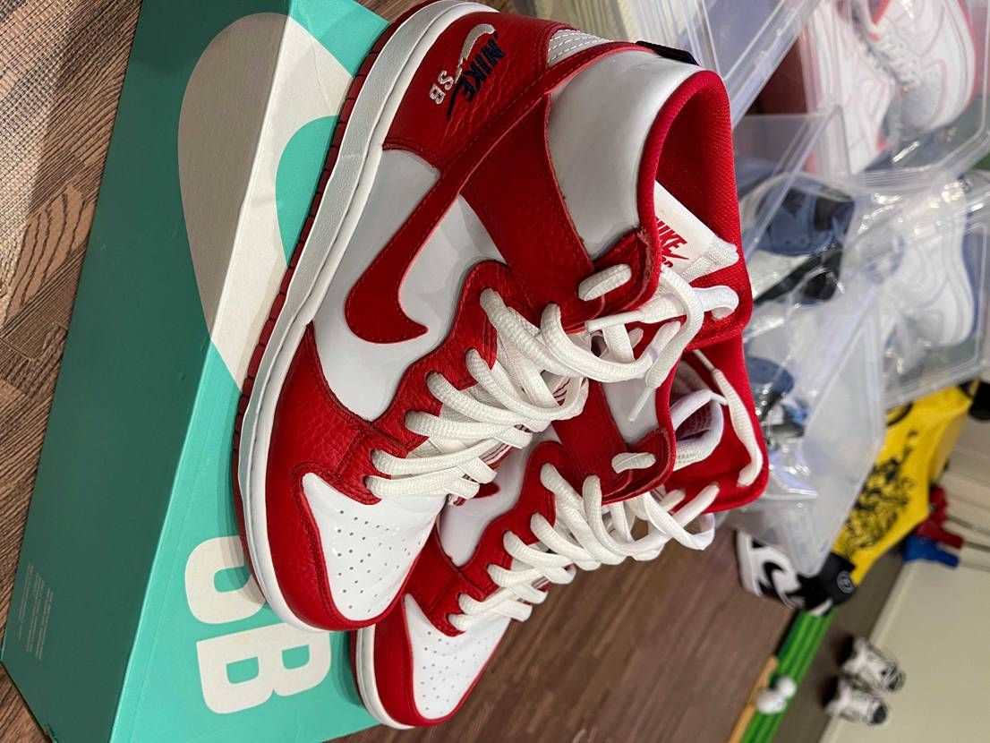 Nike SB Dunk High
Future Cour