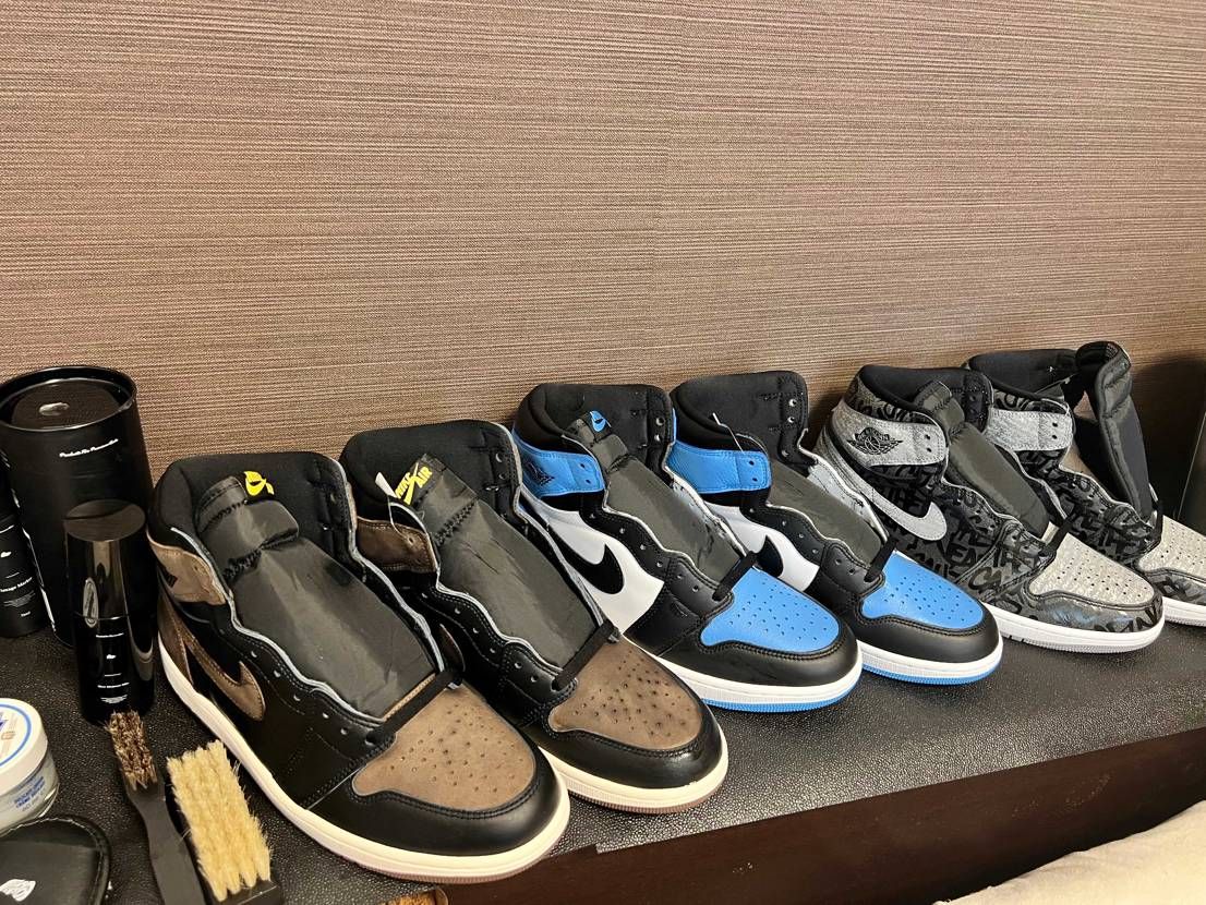 お盆って事でメンテナンスしてみました👟✨✨
レザーにはクリーム塗り塗り、スエ