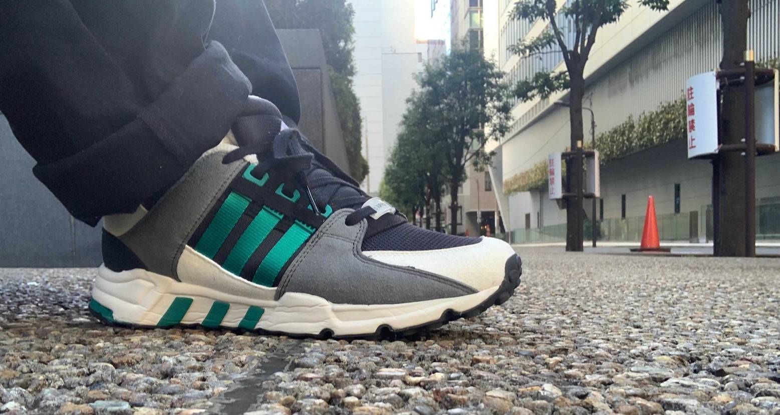 今日の靴
eqt 93

歩きやすい😊😊😊