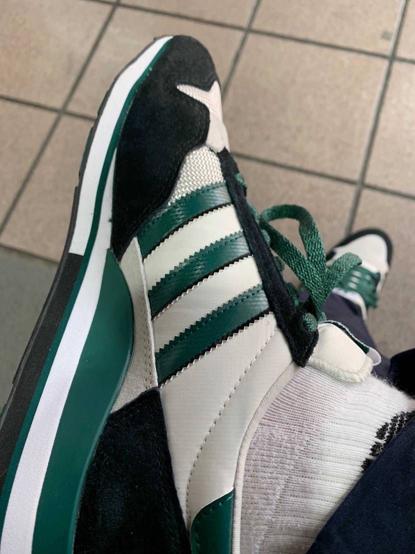 今日の靴
zx500 FX6910

国外インライン。