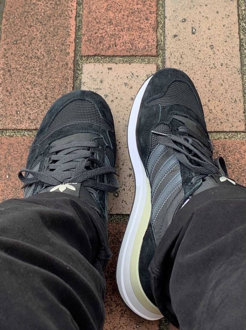 今日の靴
zx500 h02107
なんてことはない国外