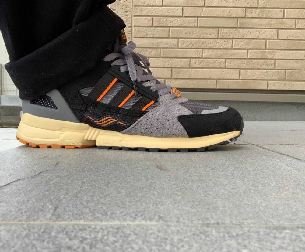 今日の靴。
size? zx10000。