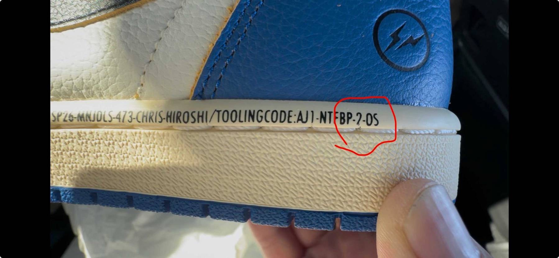 これみたいに印字欠けの個体もナイキクオリティなのですか？