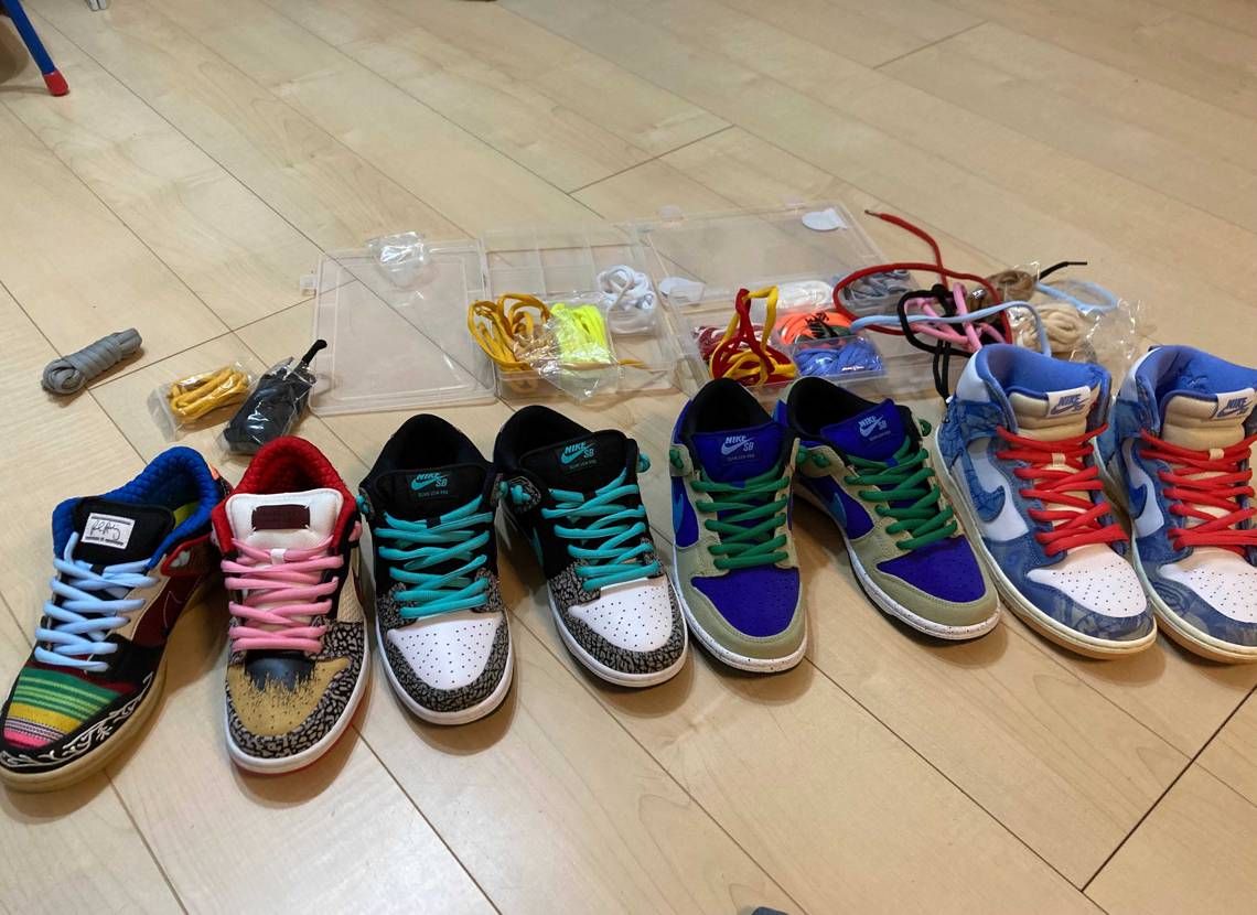 深夜のシューレース^ ^お楽しみで、こうなりました、とりあえず夫婦で、ワイン一本