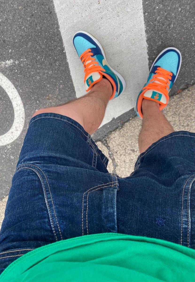 たまたまきた、ショッピングモールで聖火ランナー来るみたいですげ〜人いたw今日は、