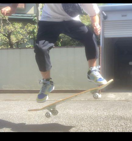 早速バイユー履いて🛹してみました😁だいぶ飛べるようになった👍