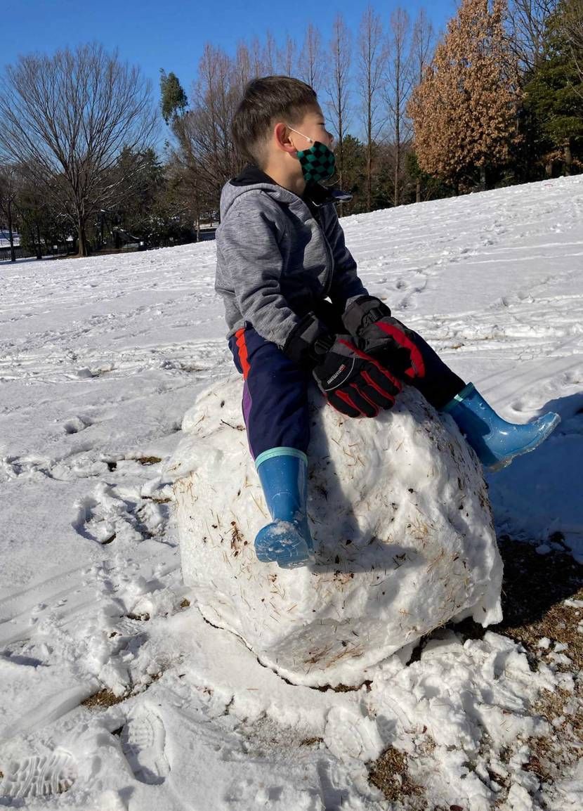 都内は、久しぶりに雪が積もり、子供は、大はしゃぎ😁大人は、慣