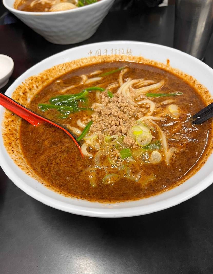 ラーメン屋さん一軒ふられたので😅前から行きたかった馬賊に👍一