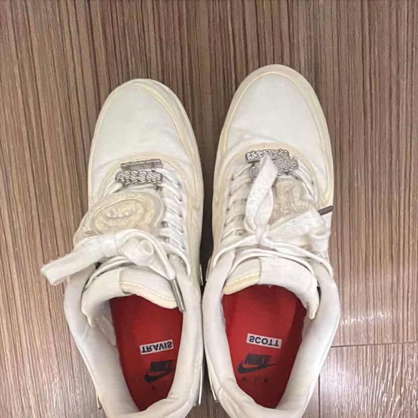 出品しています。
よろしくお願いいたします🙇