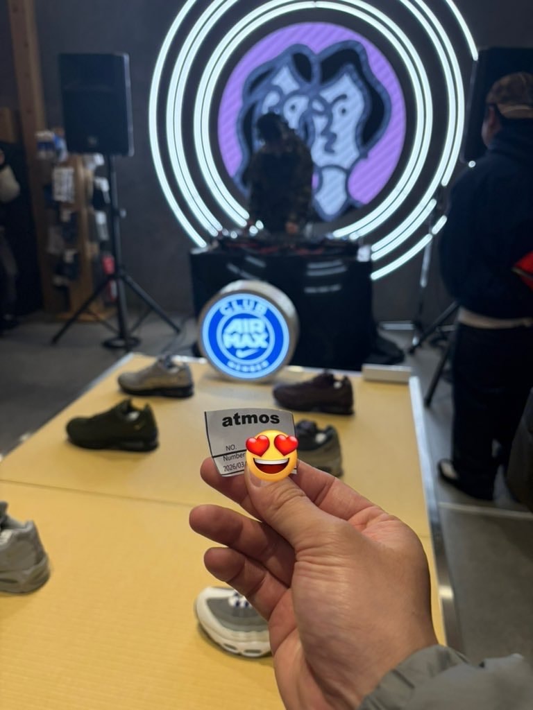 atmos京都 イベント「club air max」で95”Neon”の販売があ