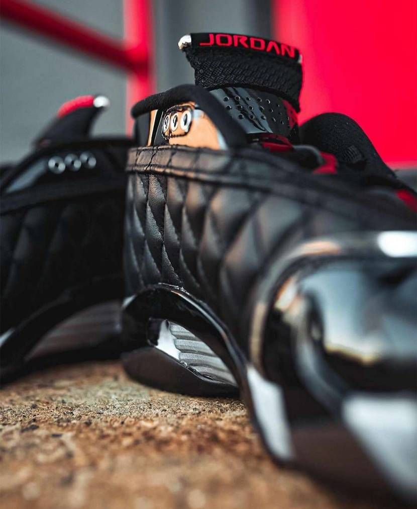 かなり凝ったジョーダン14ですね☺️