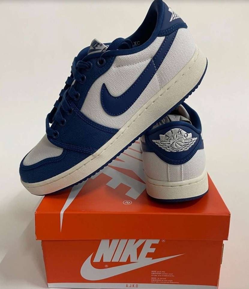 KOダークロイヤルブルー☺️海外５月１日発売予定☺️