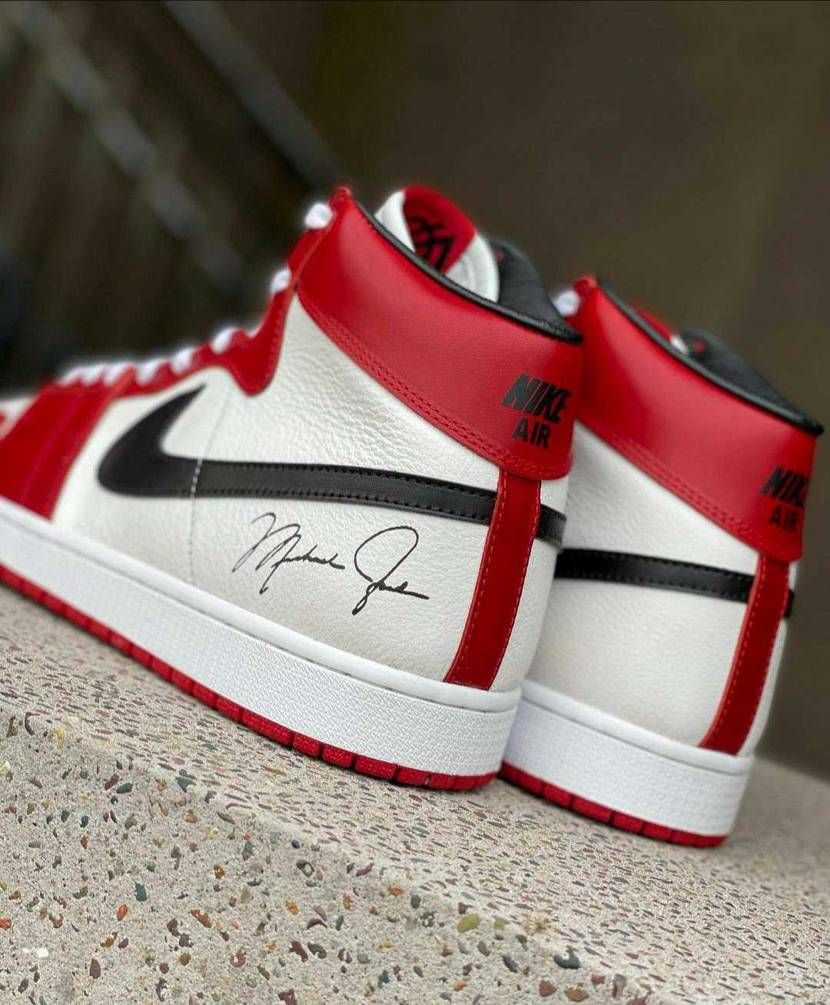 カミングスーン☺️これは？…☺️画像のじゃないよね？？☺️