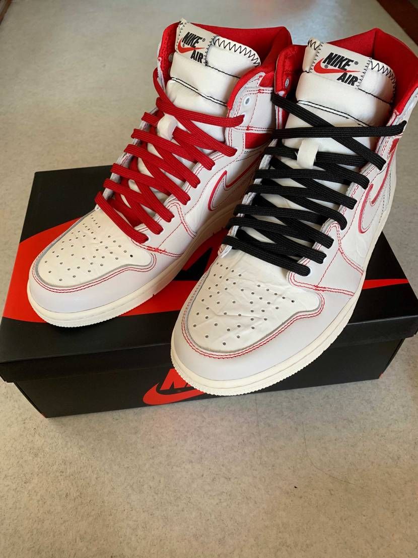 stockXからAJ1届いた〜👟
これからガシガシ履いてこう😁
#初投稿
