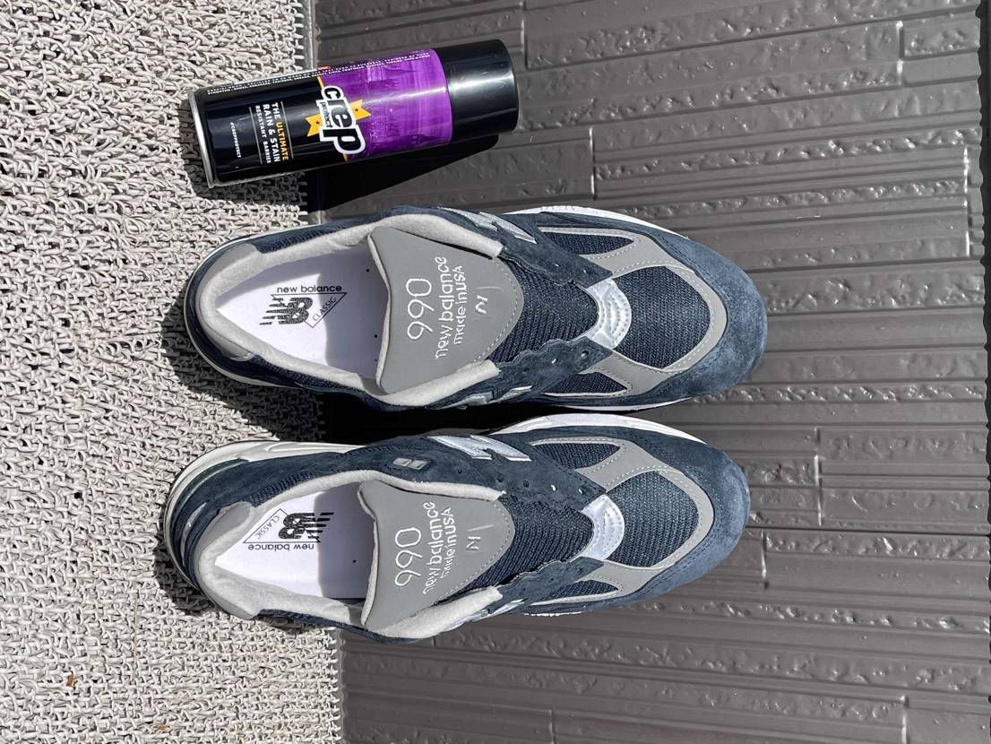 ビリーズで買えて、昨日届いてた。v3以前のモデルを履くのは初めてだけど、箱開けた