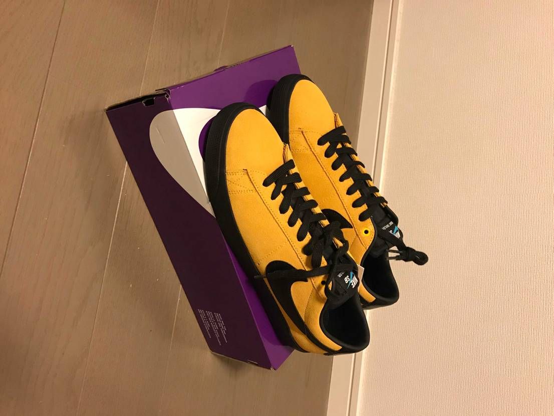 ブレーザーlowにハマってます。
ダンクと迷ったけど、定価で買いたかったので