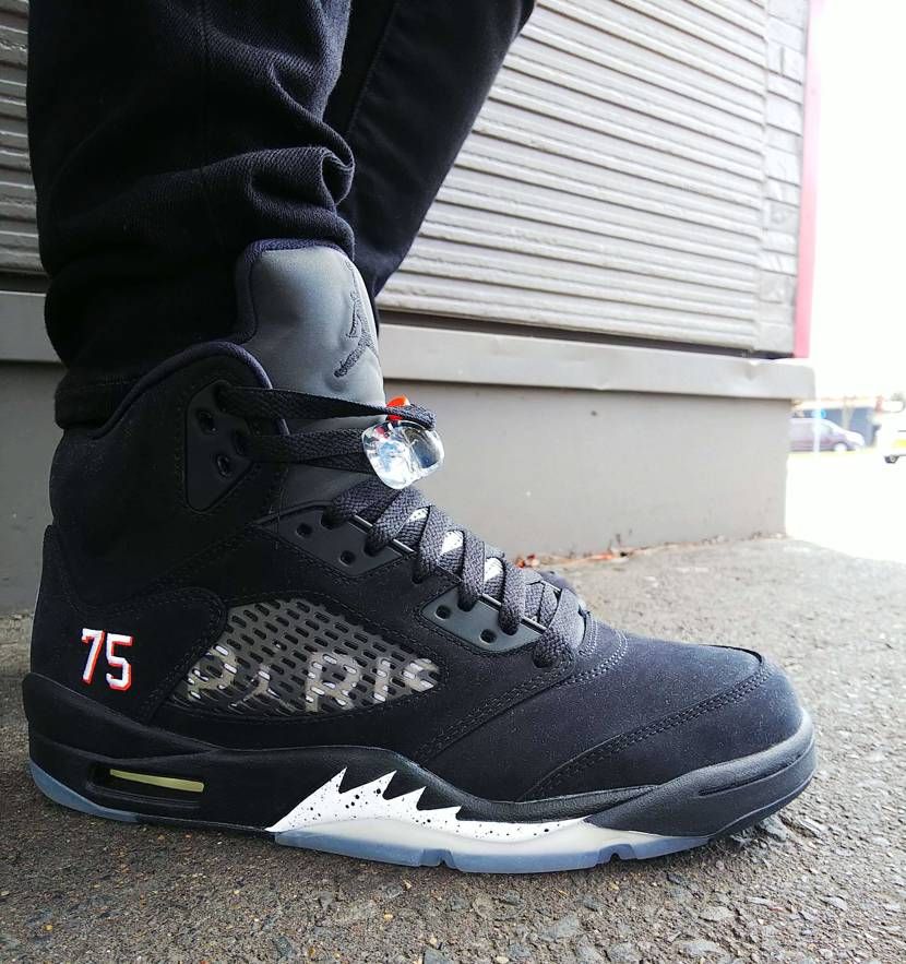ようやく下ろせた‼️#airjordan5 #psg