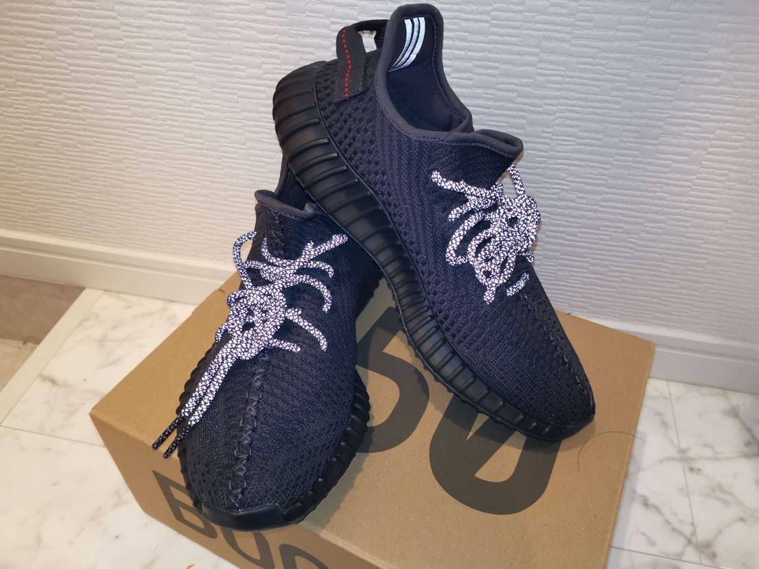 初YEEZY BOOST!!
カッコ良い！