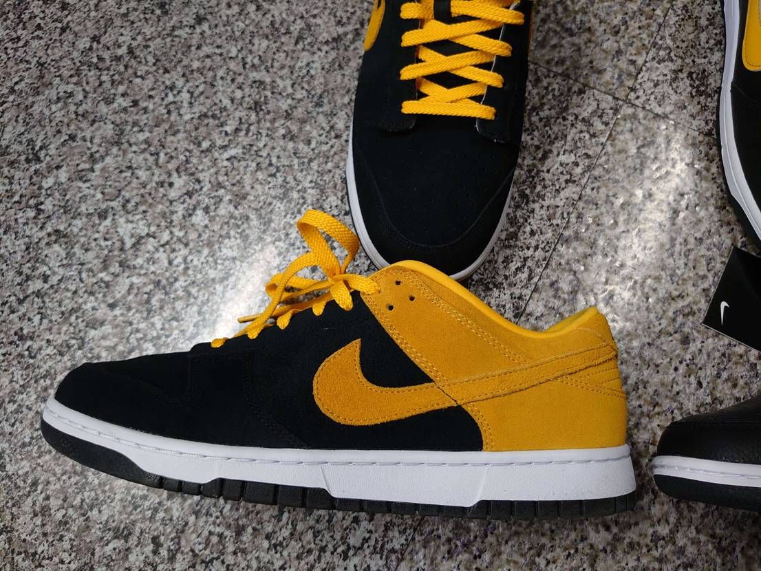 Dunkはｽｴｰﾄﾞの方がいいと思ってたけど、材質違いで購入