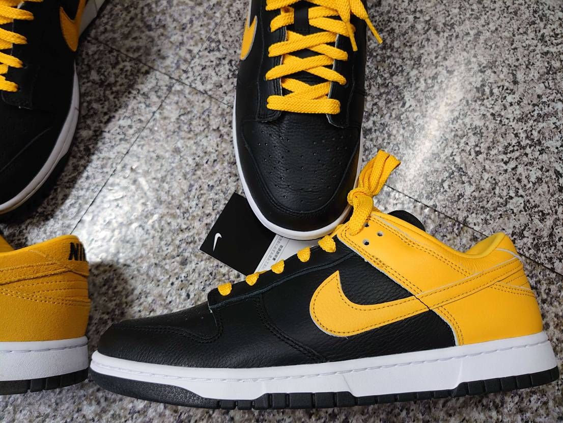 Dunkはｽｴｰﾄﾞの方がいいと思ってたけど、材質違いで購入