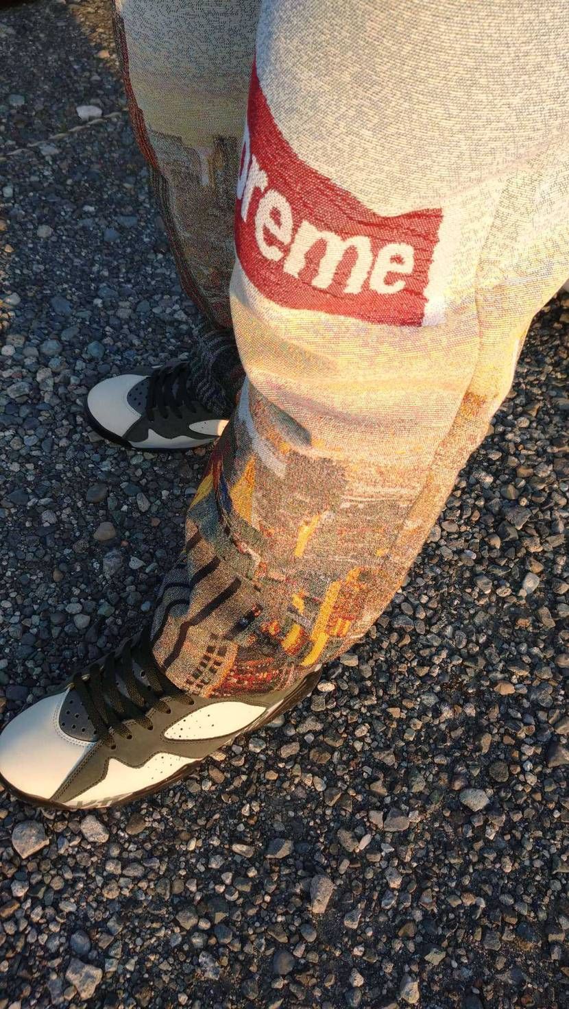 👖届いたのでさっそく履き履き

171cm (ベルトしないと脱げる)の自分が履い