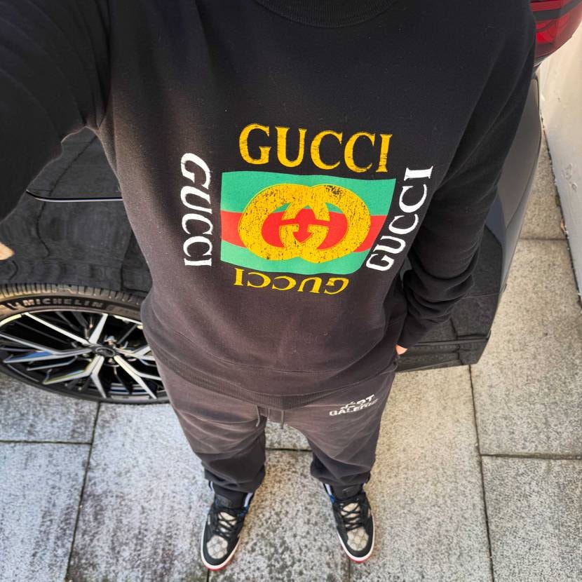 GUCCI🌈
Gallery Dept🔥
GUCCI B