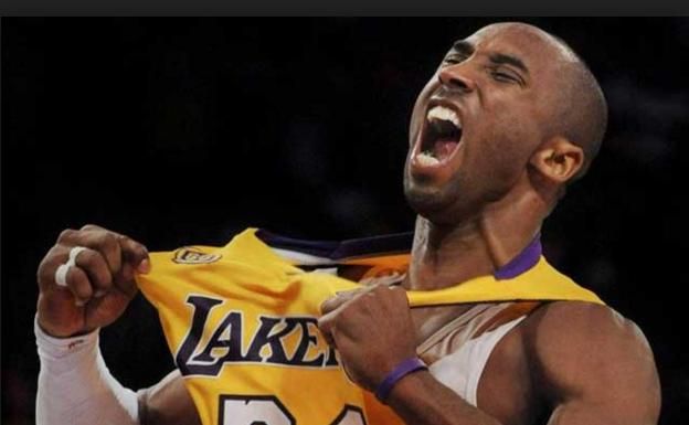 R.I.P.KOBE🙏 NBA legend🙏

私たちの、世代だと、自分た