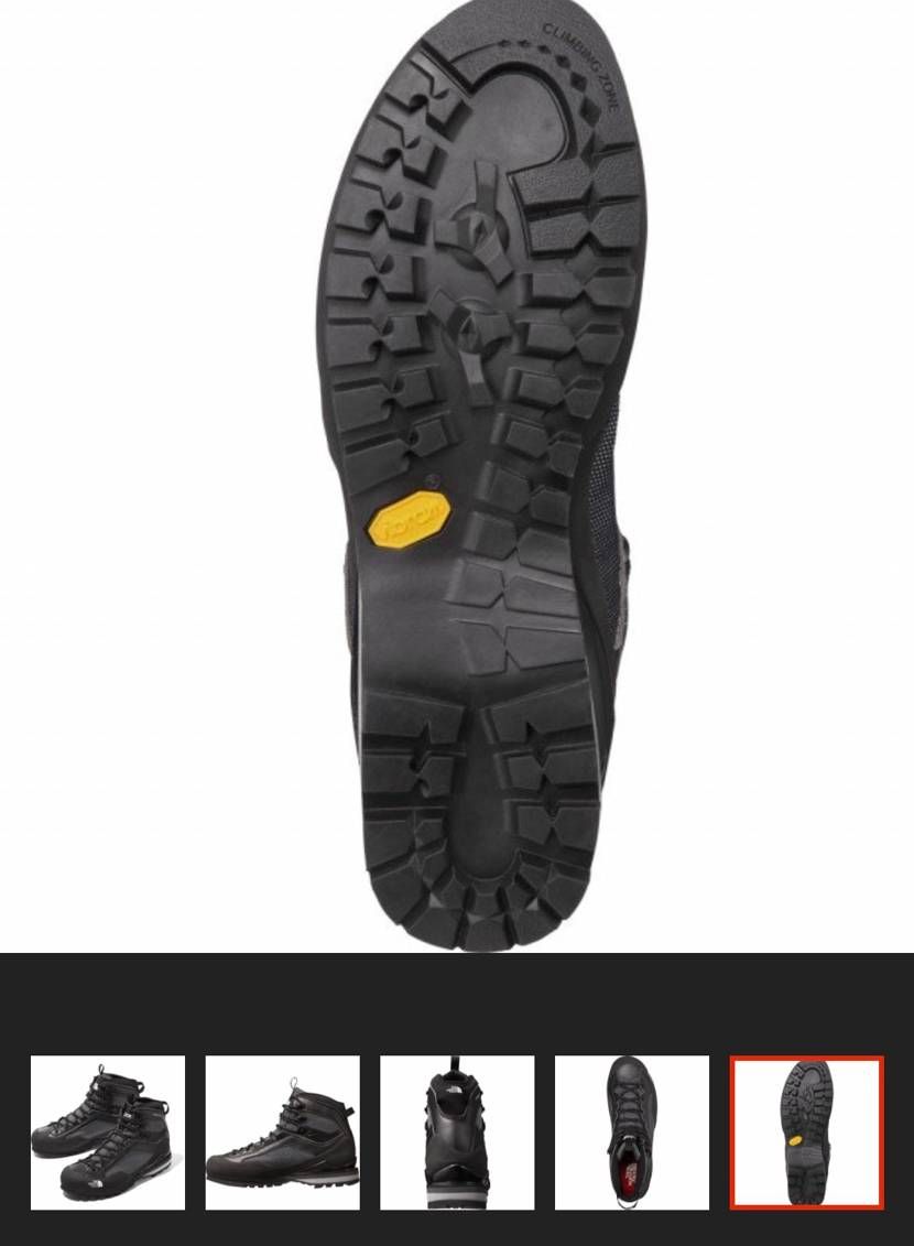 なんかカッコよくて買ってしまった👟✨トレッキングしないけど（