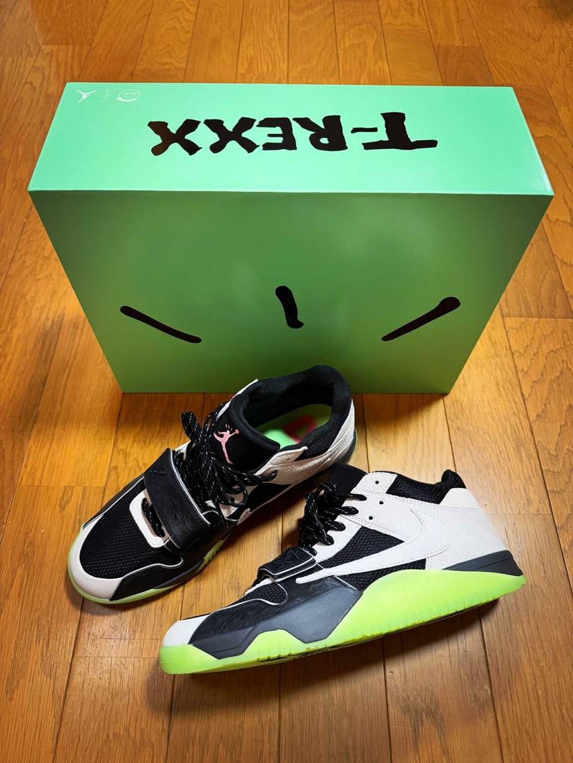 紐は付属のブラックに変更👟

やびゃーよ🏀🎉