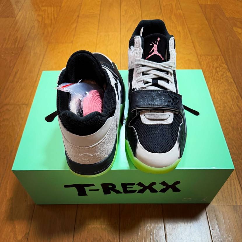 紐は付属のブラックに変更👟

やびゃーよ🏀🎉