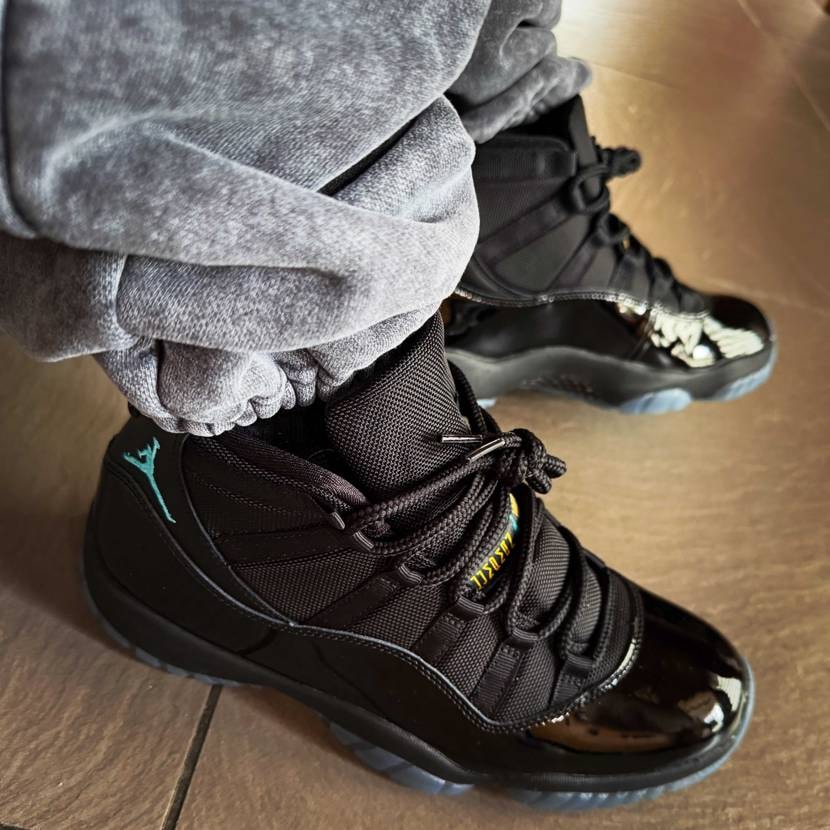 Who Decides War🔥
Kith🌵
Nike Air Jordan