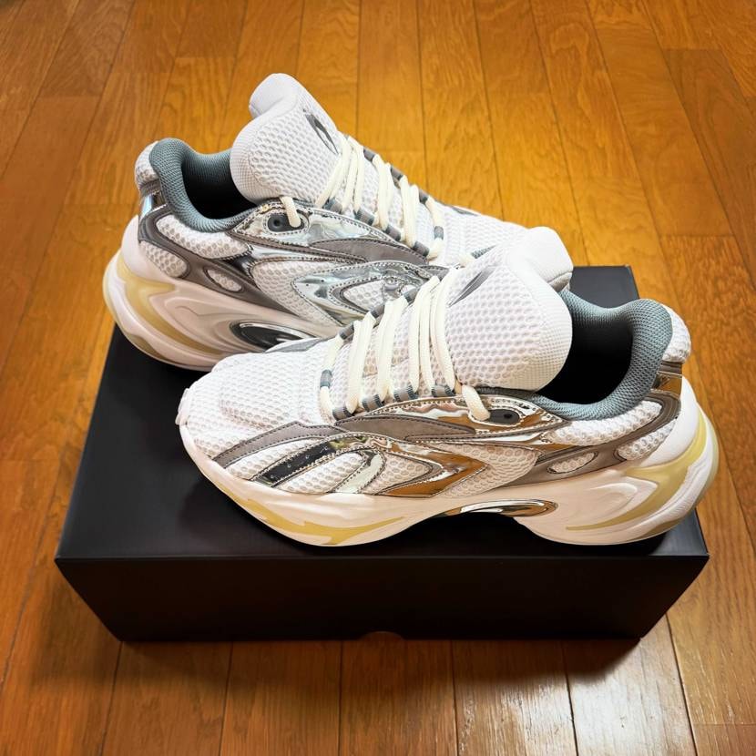 TYPE VARIOUS ZERO SNOWWHITE GO