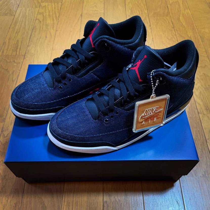 カビ全然ない🎉

Levi’s × Nike Air Jordan 3 Re