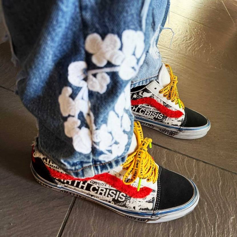 GUCCI⛩️
DENIM TEARS🌵
GALLERY DEPT × V