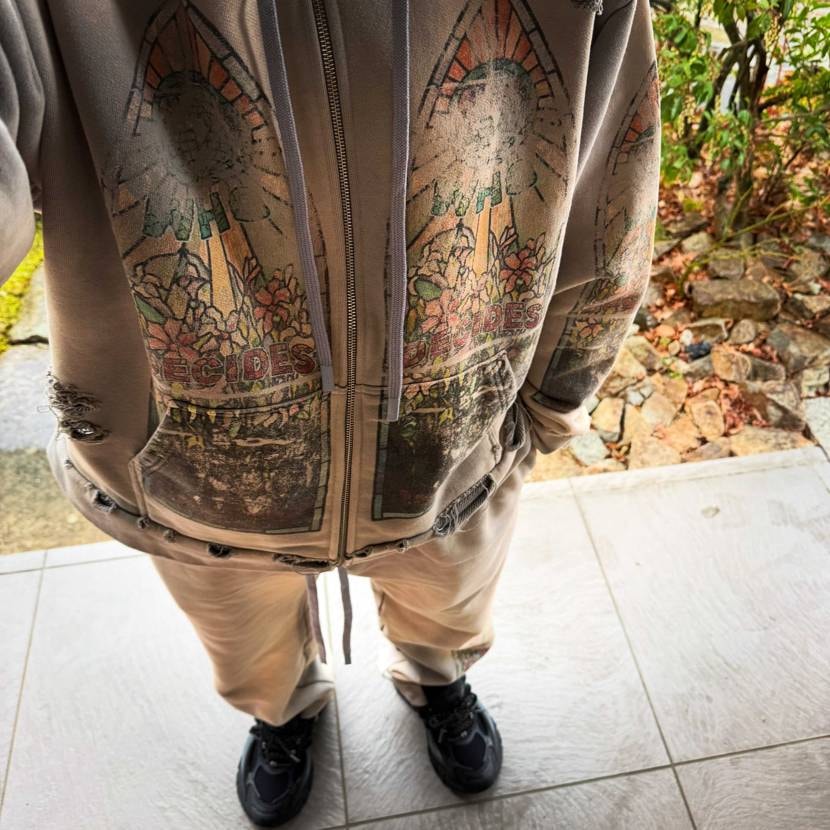 Who Decides War🫰
Pharrell Wil