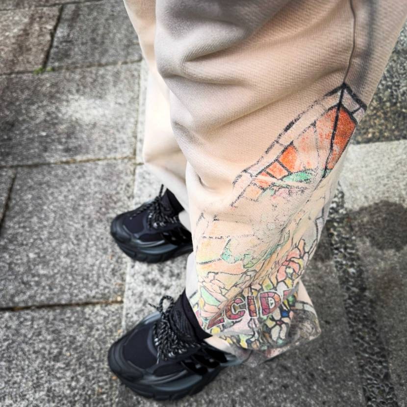 Who Decides War🫰
Pharrell Wil