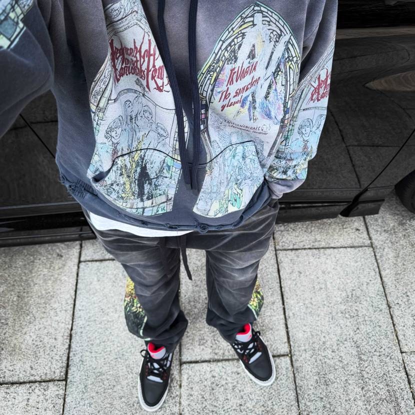 クラシック🔥🔥🔥

Who Decides War🫰
