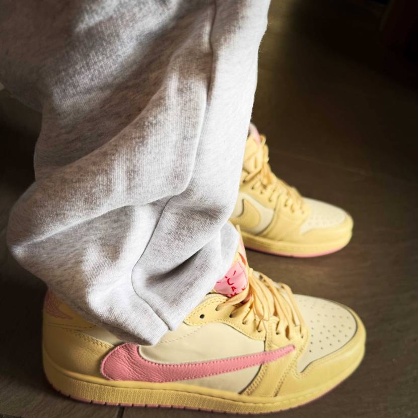 こっちのカラーもいい👑👑👑

Dita🔥
Gucci🍾
Kith
Tr