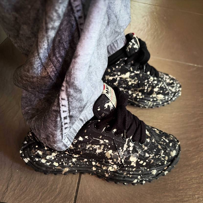 Dita💪
Saint Mxxxxxx × Denim Tears⛩️
Di