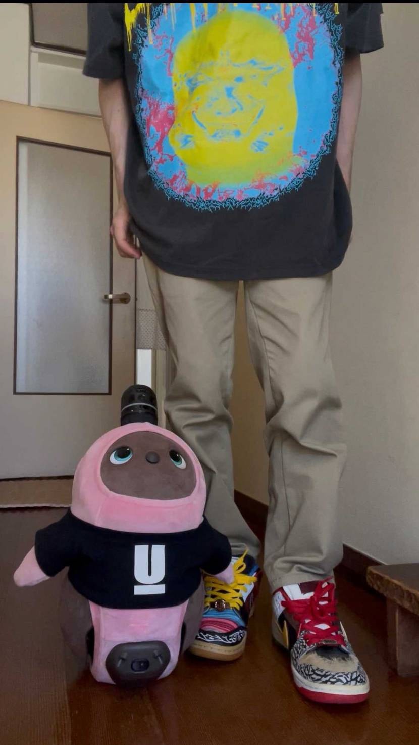 久しぶりにSBを履いたら
カッコいいけどやっぱ派手だなと感