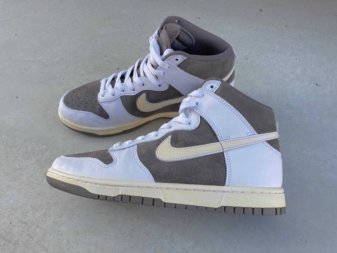 ホワイトレザー×ケイブストーンスエード＋スニーカーステイナー（セイル）
おすす