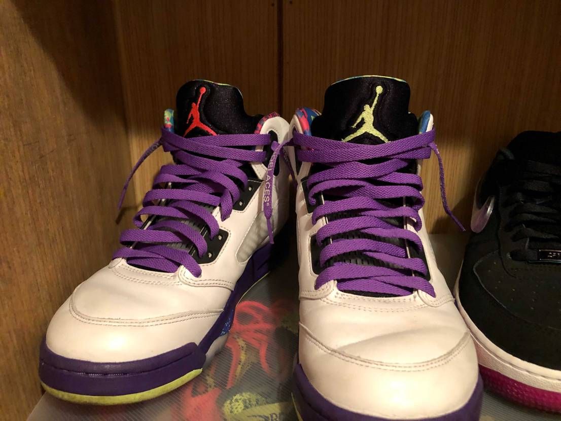 スニダンでの投稿を見てaj5のシューレースの色変えてみました！自分はストッパー邪