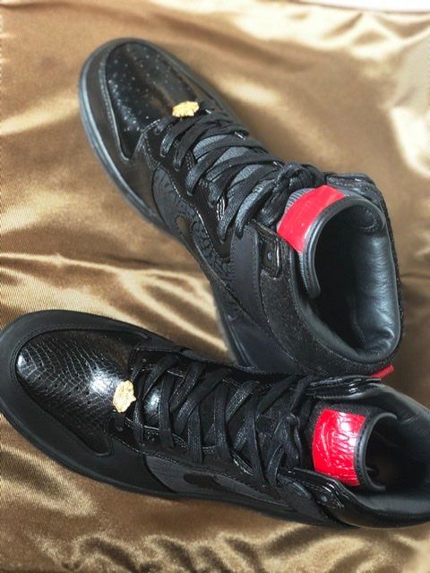 mighty crownコラボダンク　10年前に買えなかった