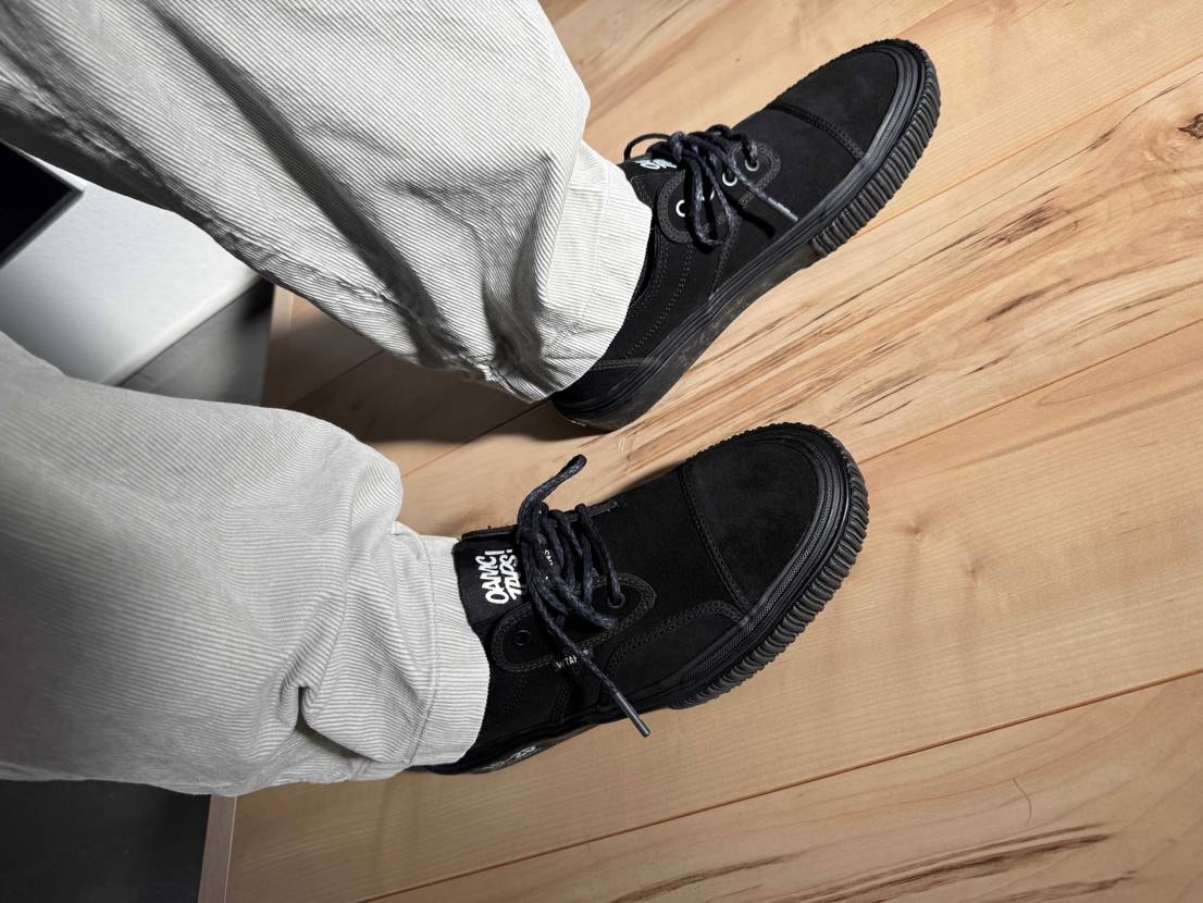 公式よりやっと着弾！！
見た瞬間みなさんが言う幅広なのがわかりました。
27