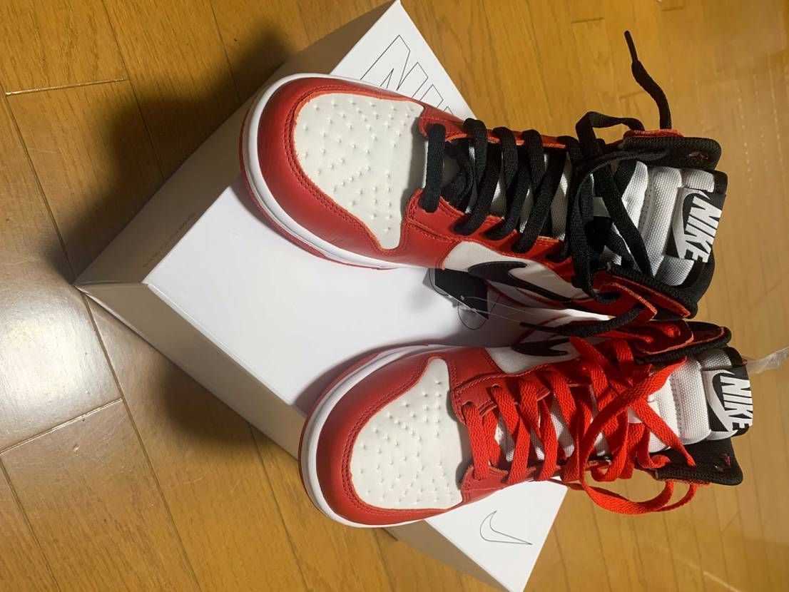 ナイキバイユーで頼んだダンクハイがようやく今日届きました！！シカゴカラーで頼んだ