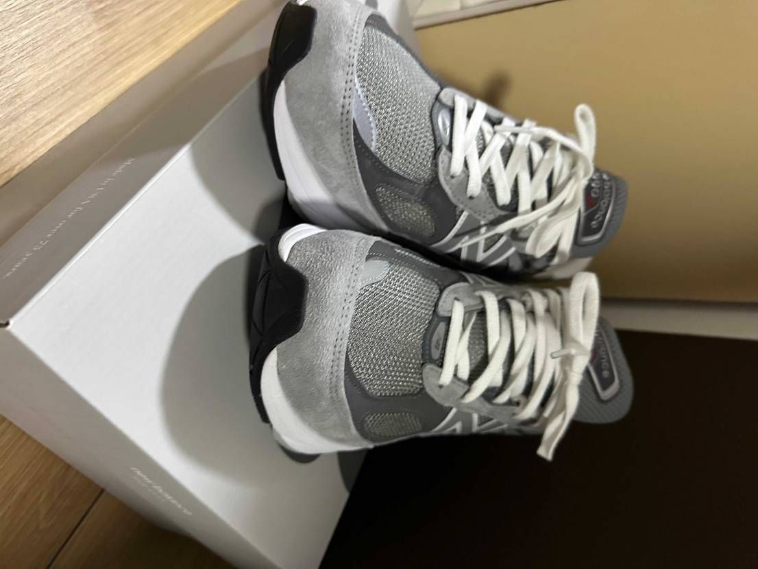 大晦日にニューバランス990v6購入
履き心地抜群で、2024年から履きまくろ