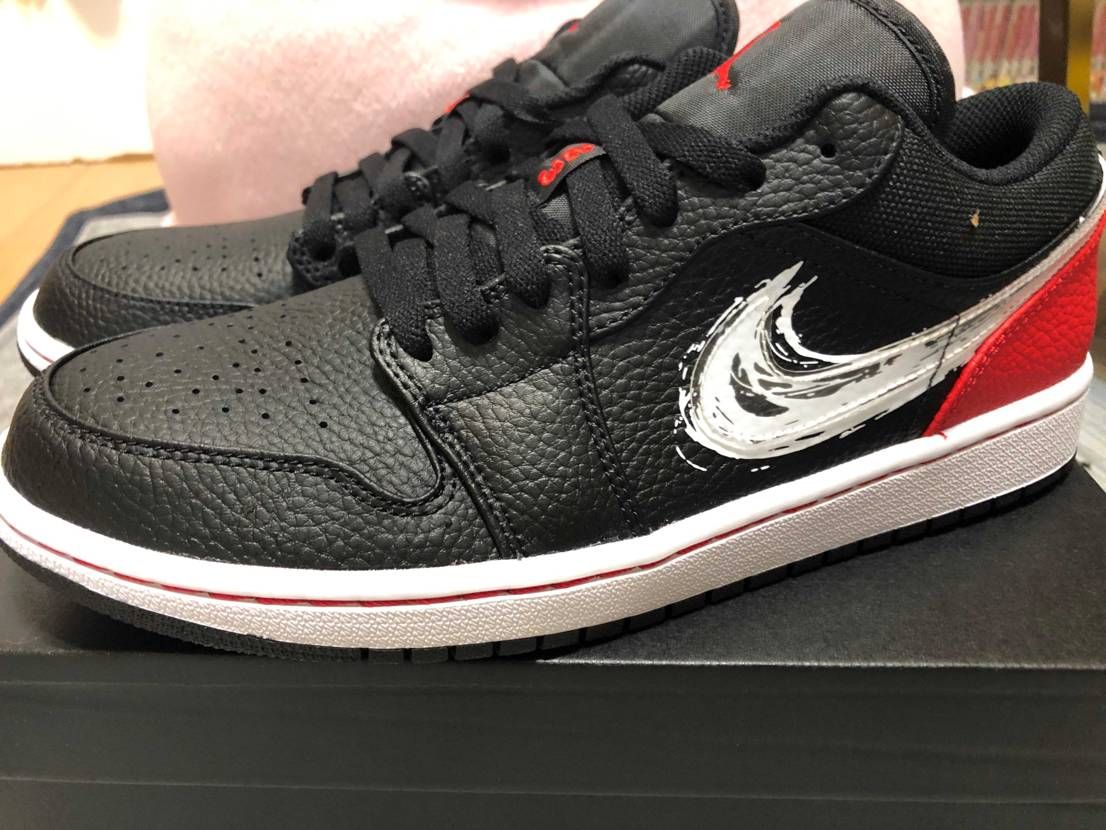 本日なんやかんやで届きました！
アッパーはシボ感のあるレザ